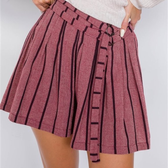 Pants - ♥️ Mauve Striped High-Waist Shorts